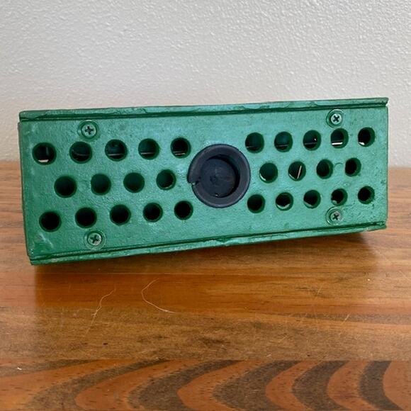 Vintage Cast Iron Reproduction "Birdie Putt" Coin Bank - Picture 7 of 9